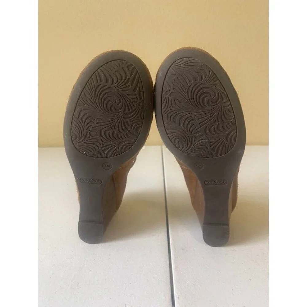 Nurture by Lamaze Nurture Dover wedges size 7  brown